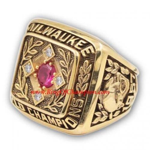 1957 Milwaukee Braves World Series ring, yes please