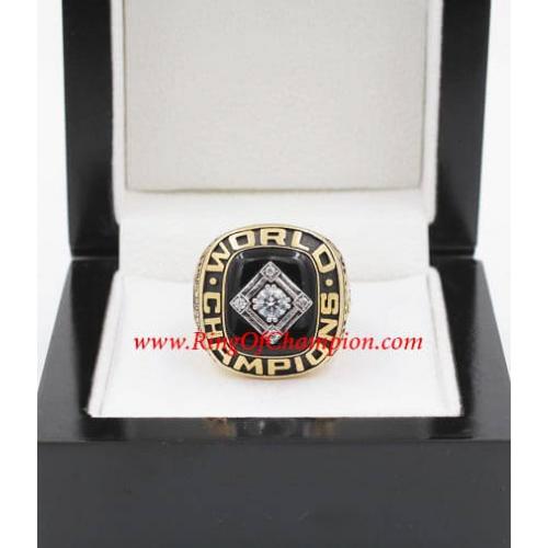 Lot Detail - 1967 Lorbeer St. Louis Cardinals World Series Championship Ring