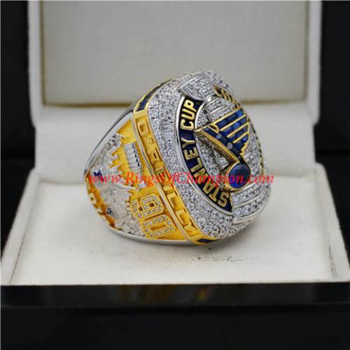 St. Louis Blues “PROUD MEMBER” Exclusive Season Ticket Holder Stanley Cup  Ring